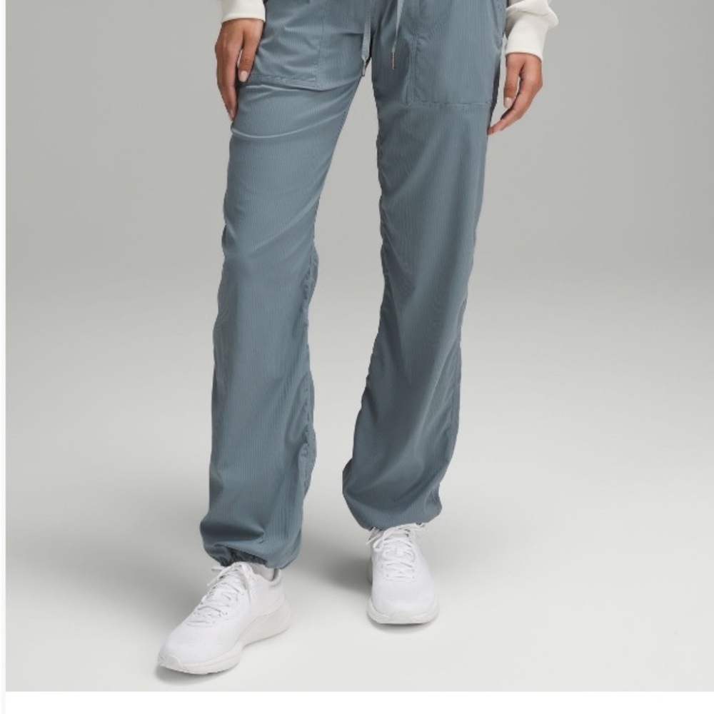Dance Studio Mid-Rise Pant Regular